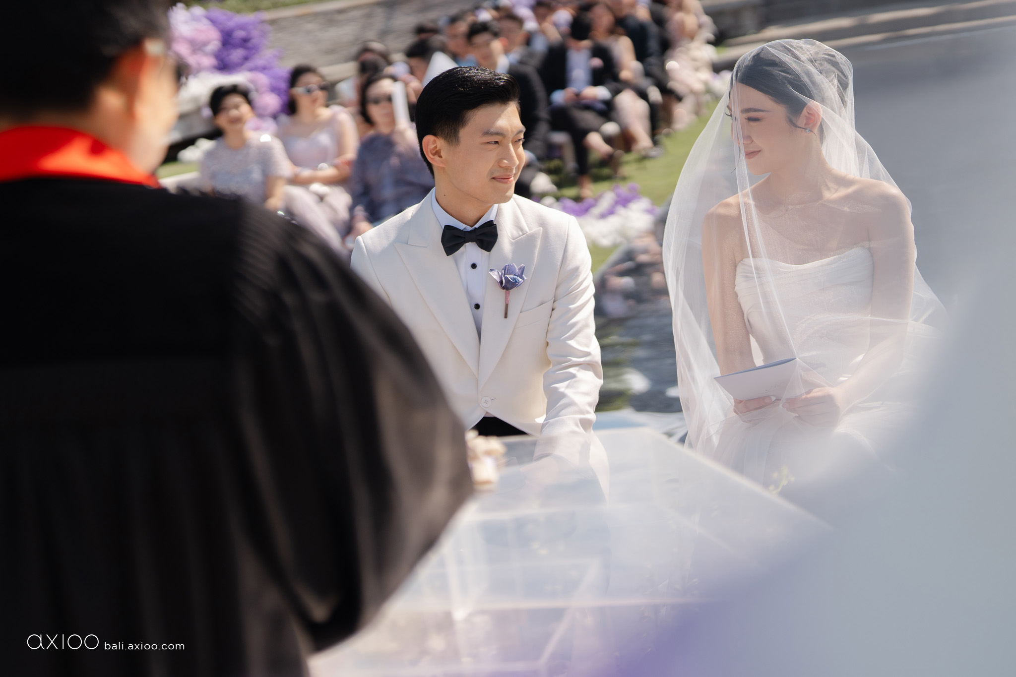 Axioo: Drama, Heat, and Romance